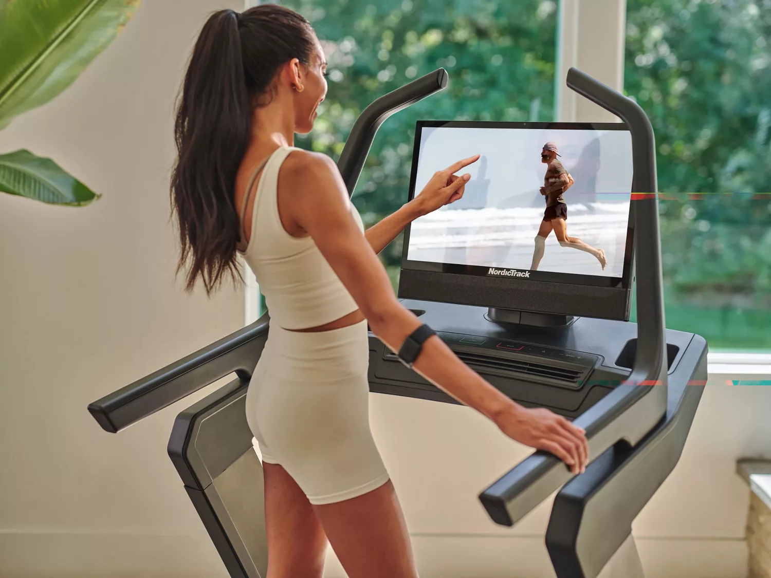 NordicTrack - X24 Treadmill - NEW 2025 - Image 8